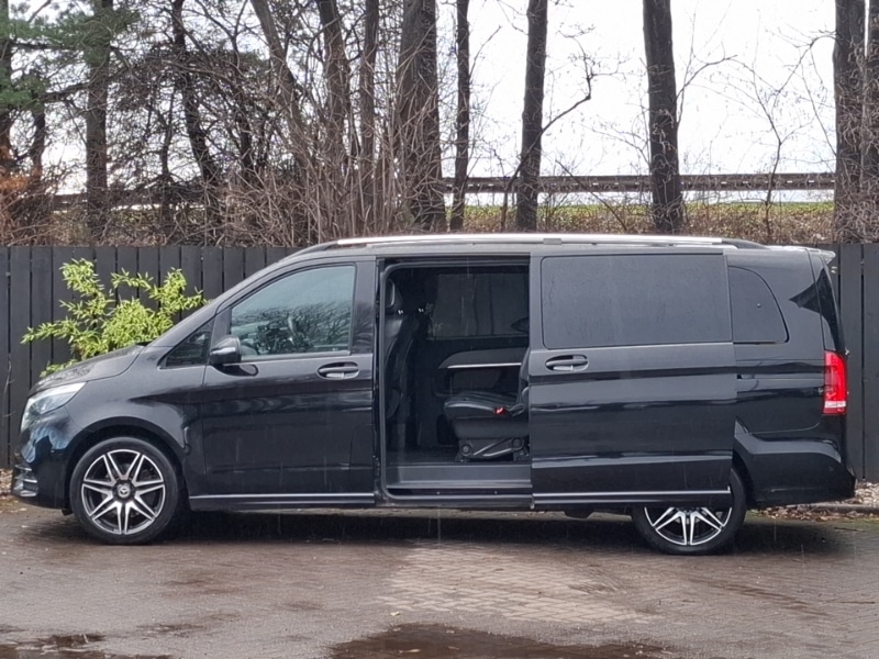 Used Mercedes-Benz V-Class 2024 for sale - 77168951: Photo 4