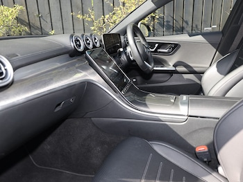 Used Mercedes-Benz C Class 2024 for sale - 76506780: Photo