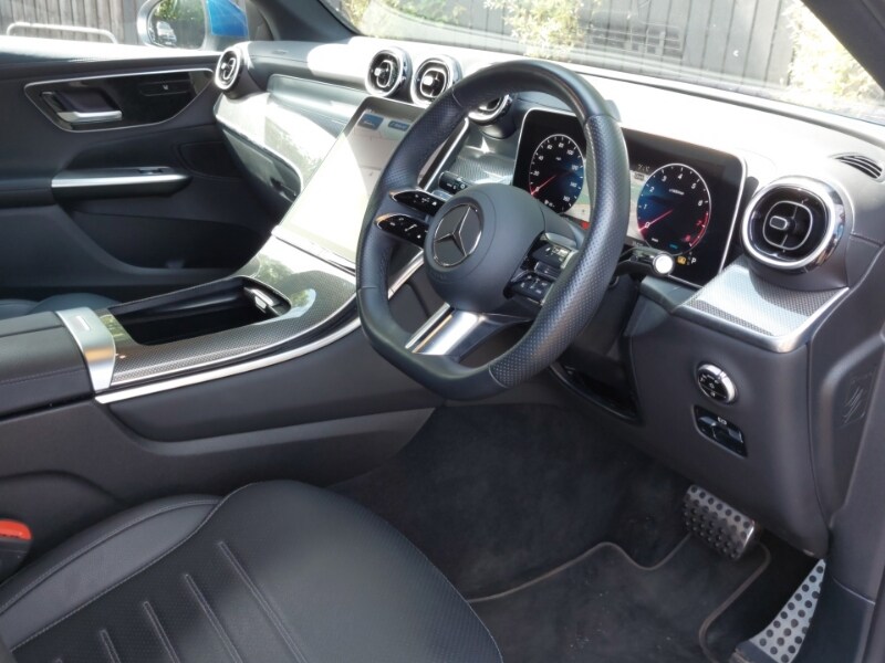 Used Mercedes-Benz GLC 2023 for sale - 77073530: Photo 17