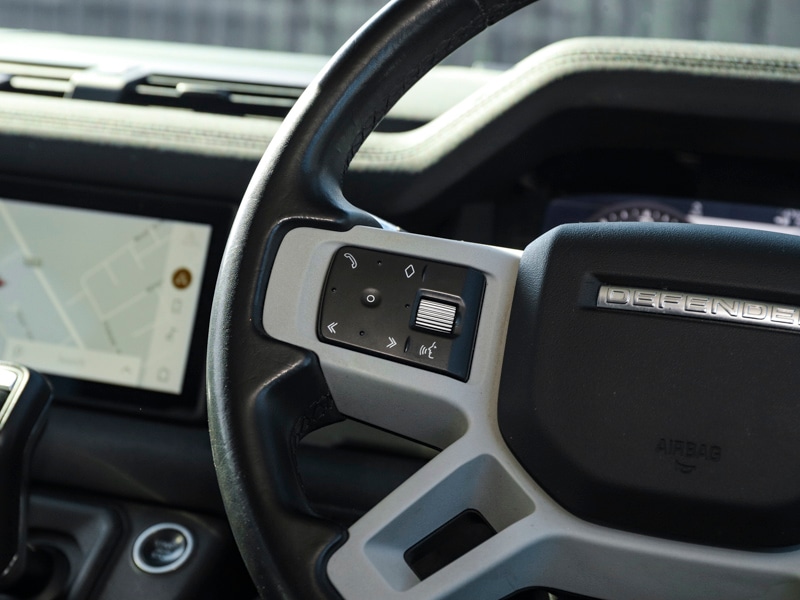 Used Land Rover Defender 2020 for sale - 77453869: Photo 10