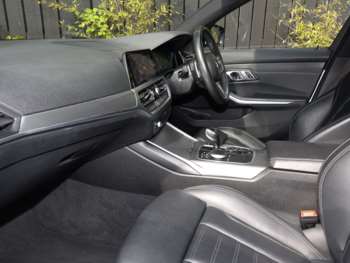 Used BMW 3 Series 2019 for sale - 74995934: Photo