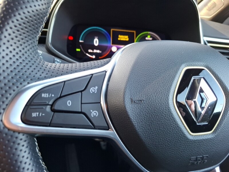 Used Renault Clio 2023 for sale - 77963934: Photo 19