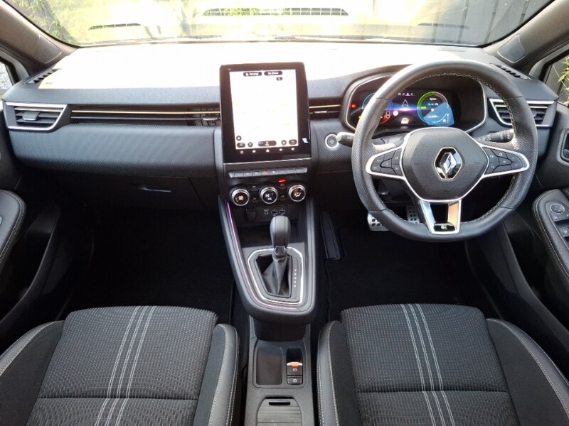 Used Renault Clio 2023 for sale - 77963934: Photo 2