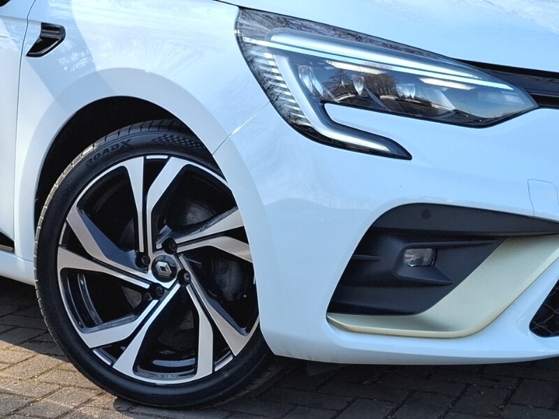 Used Renault Clio 2023 for sale - 77963934: Photo 9