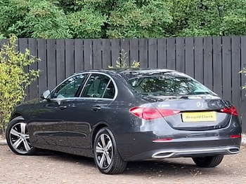 Used Mercedes-Benz C Class 2022 for sale - 79373012: Photo