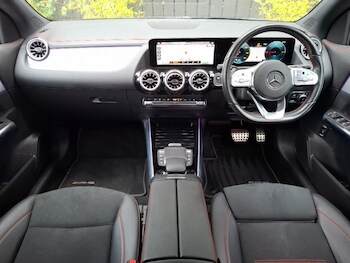 Used Mercedes-Benz EQA 2021 for sale - 76160523: Photo 2