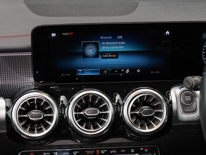 Used Mercedes-Benz EQB 2023 for sale - 75971844: Photo 16