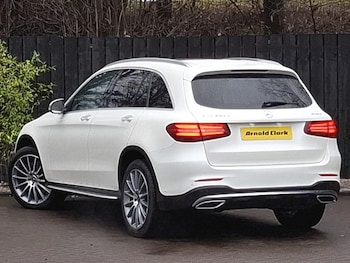 Used Mercedes-Benz GLC 2018 for sale - 77600805: Photo