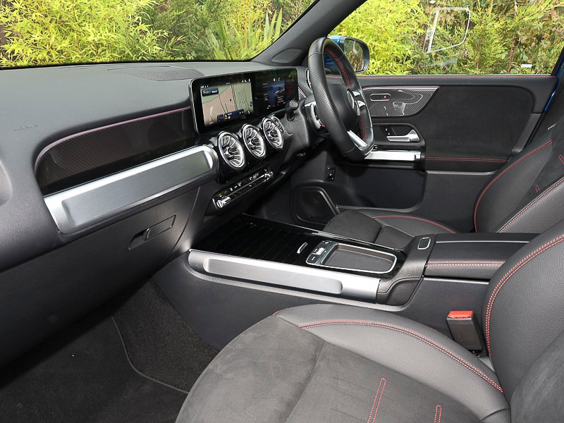 Used Mercedes-Benz GLB 2024 for sale - 76839096: Photo 2