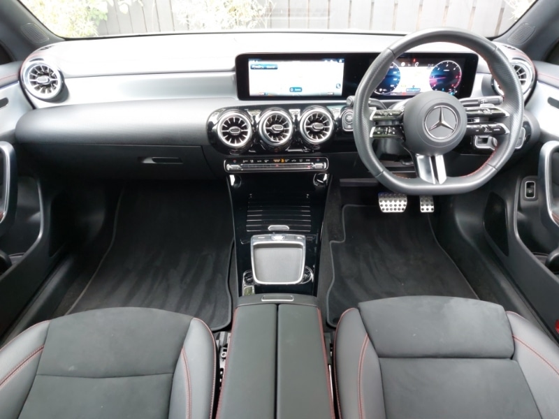 Used Mercedes-Benz CLA 2024 for sale - 77076187: Photo 2