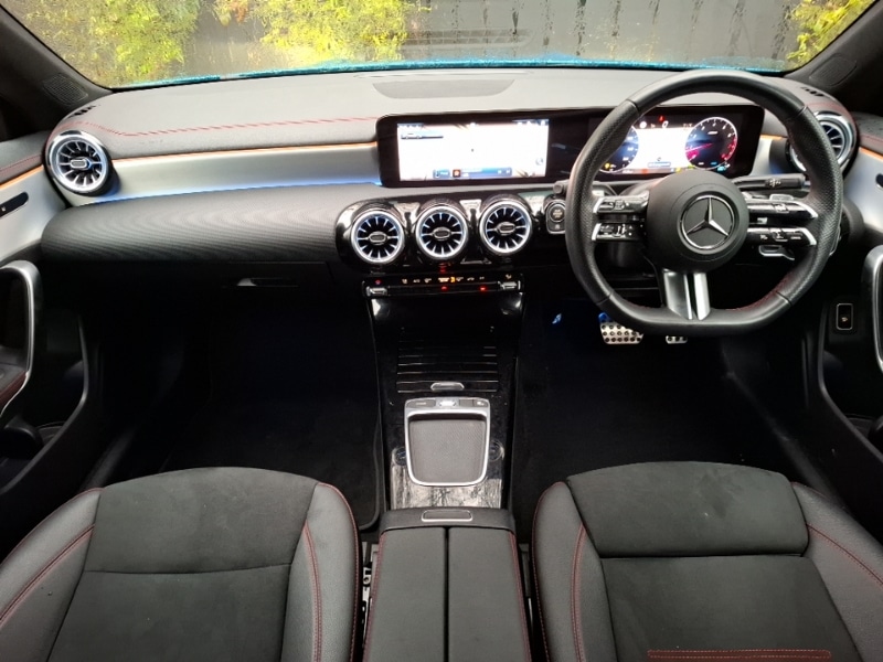 Used Mercedes-Benz CLA 2024 for sale - 76493257: Photo 2