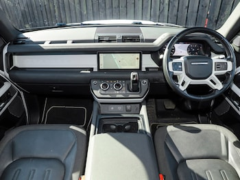Used Land Rover Defender 2020 for sale - 78572590: Photo