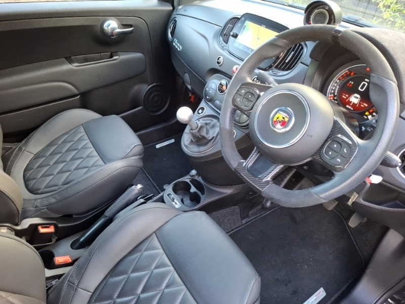 Used Abarth 695 2023 for sale - 78040892: Photo 10