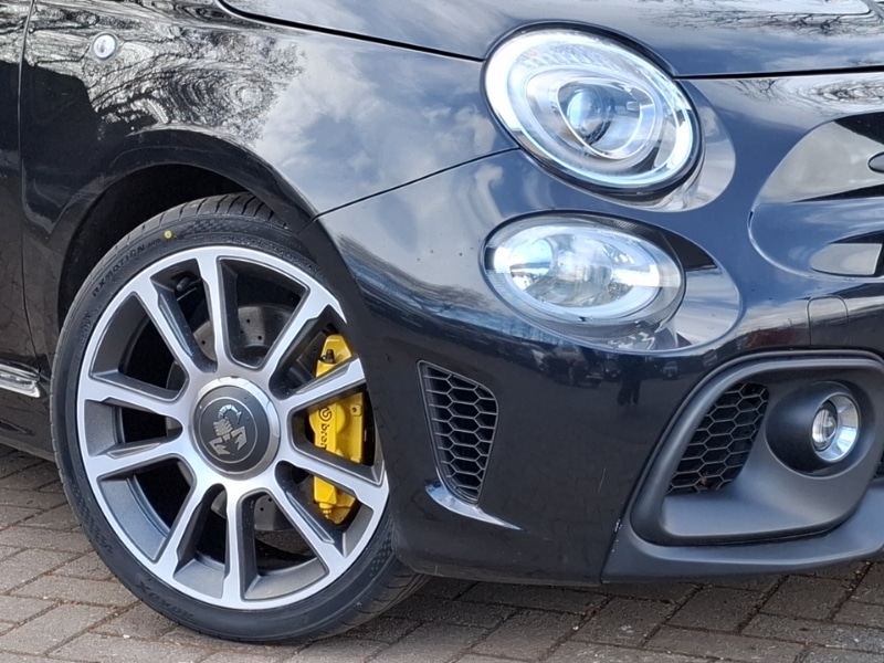 Used Abarth 695 2023 for sale - 78040892: Photo 9