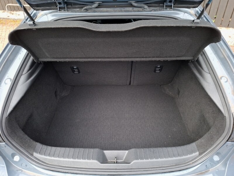 Used Mazda Mazda3 2022 for sale - 78113434: Photo 8