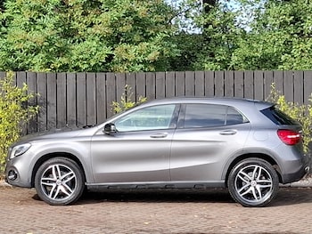 Used Mercedes-Benz GLA 2019 for sale - 79466496: Photo