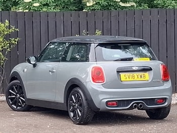 Used MINI Hatch 2018 for sale - 78816454: Photo