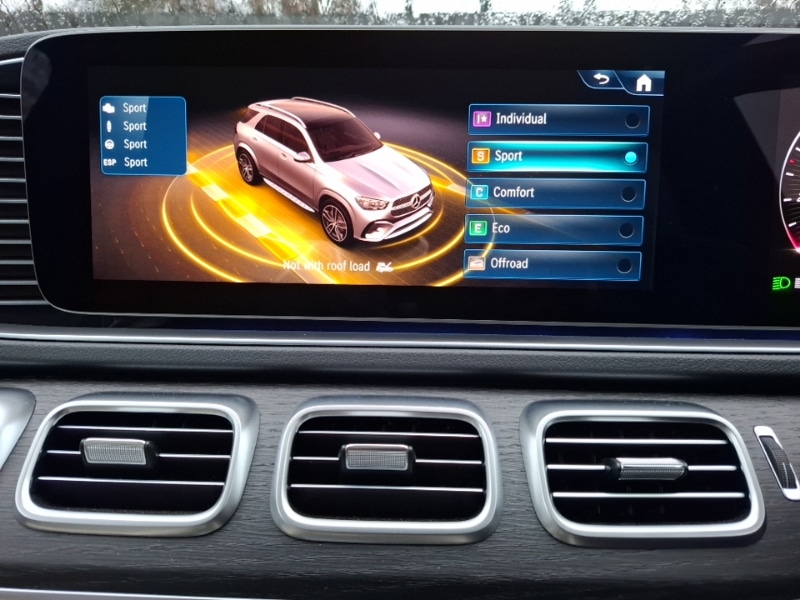 Used Mercedes-Benz GLE 2025 for sale - 77304102: Photo 17