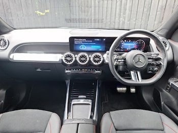 Used Mercedes-Benz GLB 2024 for sale - 75652335: Photo