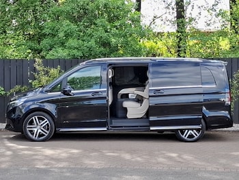 Used Mercedes-Benz V-Class 2025 for sale - 79625126: Photo