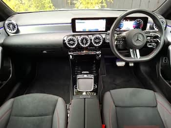Used Mercedes-Benz 200 2025 for sale - 79694365: Photo