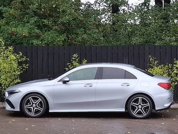 Used Mercedes-Benz 200 2025 for sale - 79694365: Photo