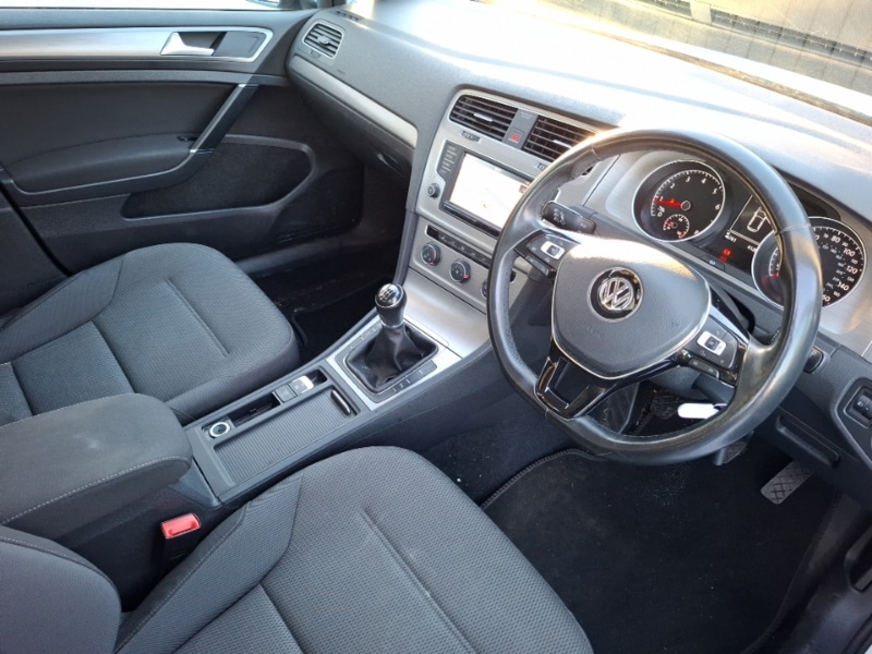 Used Volkswagen Golf 2016 for sale - 77168961: Photo 10