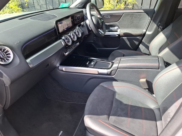Used Mercedes-Benz GLB 2024 for sale - 75699199: Photo 5