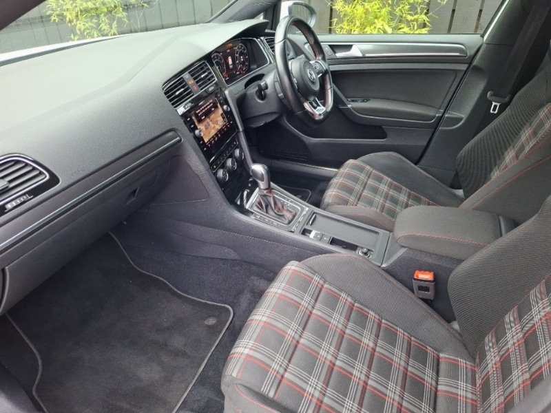 Used Volkswagen Golf 2020 for sale - 78094103: Photo 5