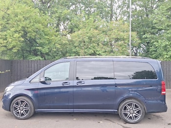 Used Mercedes-Benz V-Class 2021 for sale - 75169722: Photo