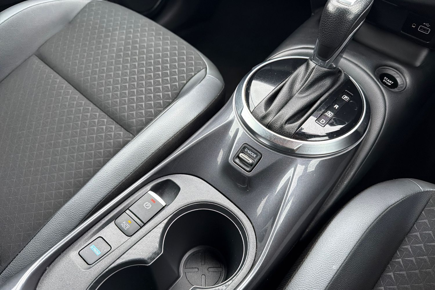 Used Nissan Juke 2023 for sale - 77606893: Photo 38