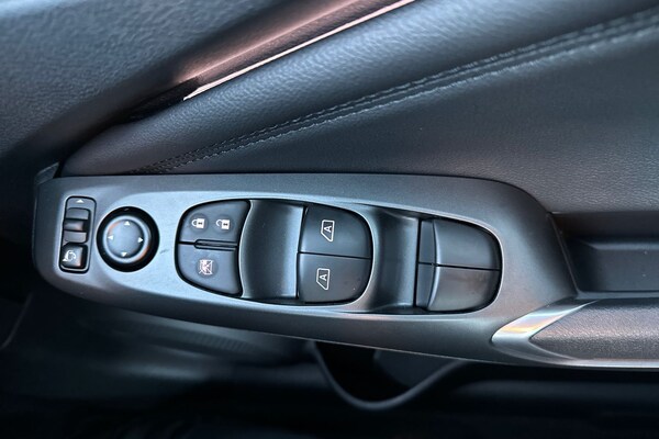 Used Nissan Juke 2024 for sale - 75393916: Photo 16