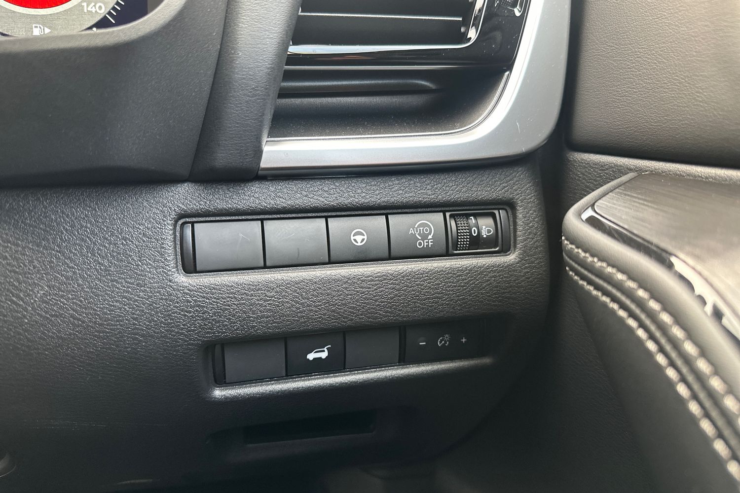 Used Nissan X-Trail 2025 for sale - 76788272: Photo 31