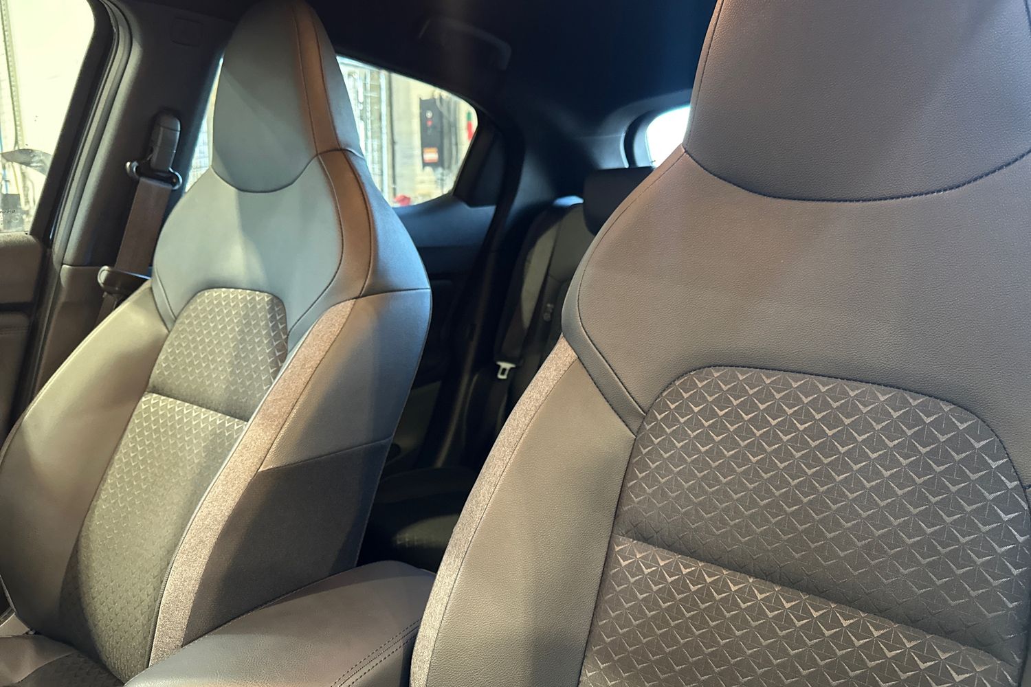 Used Nissan Juke 2024 for sale - 76872168: Photo 27