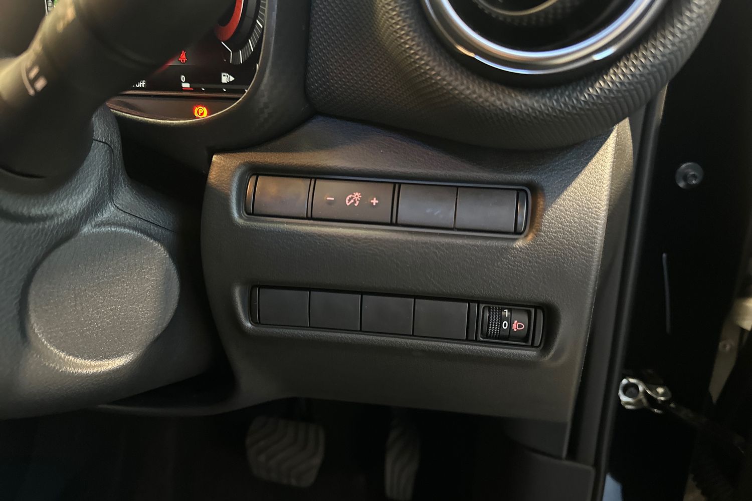 Used Nissan Juke 2024 for sale - 76872168: Photo 30