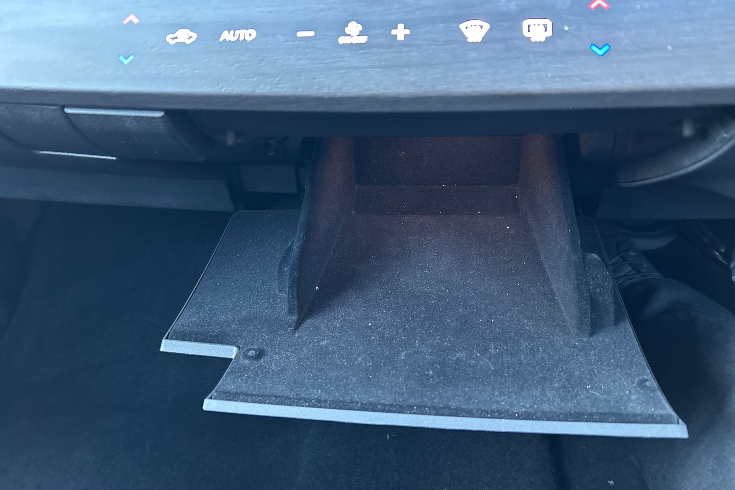 Used Nissan ARIYA 2024 for sale - 77333232: Photo 31