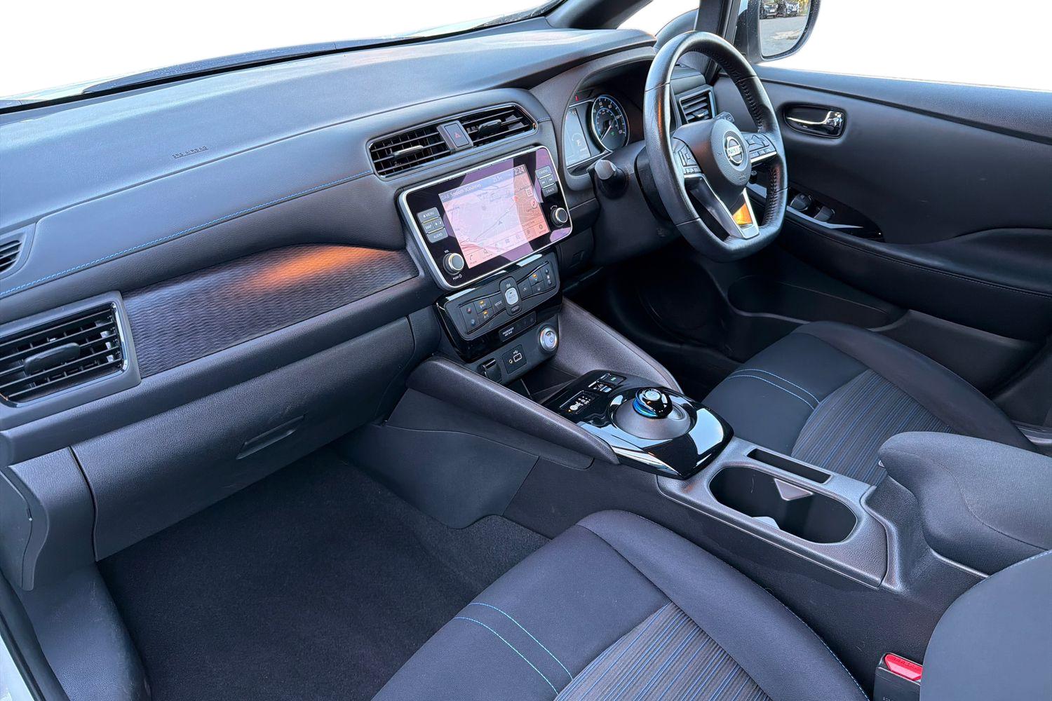 Used Nissan Leaf 2020 for sale - 77167333: Photo 13