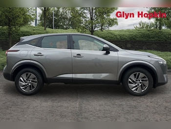 Used Nissan Qashqai 2021 for sale - 76184031: Photo