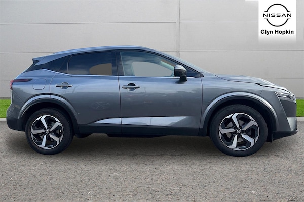 Used Nissan Qashqai 2021 for sale - 76315814: Photo 2