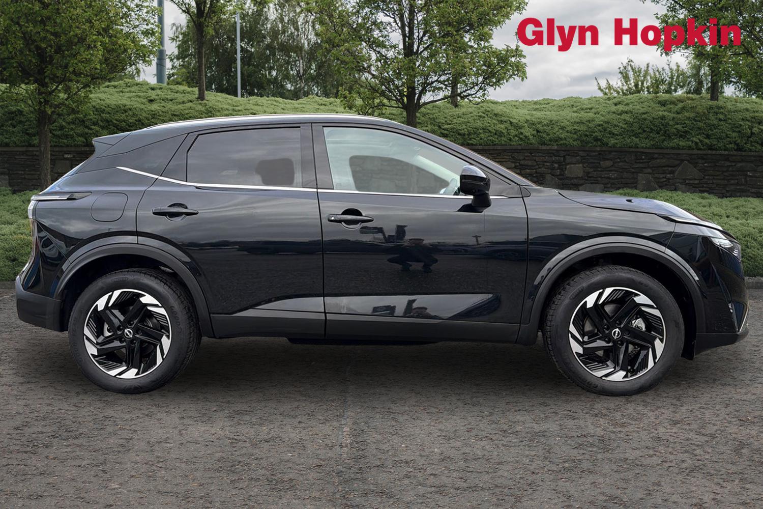 Used Nissan Qashqai 2024 for sale - 77552363: Photo 2