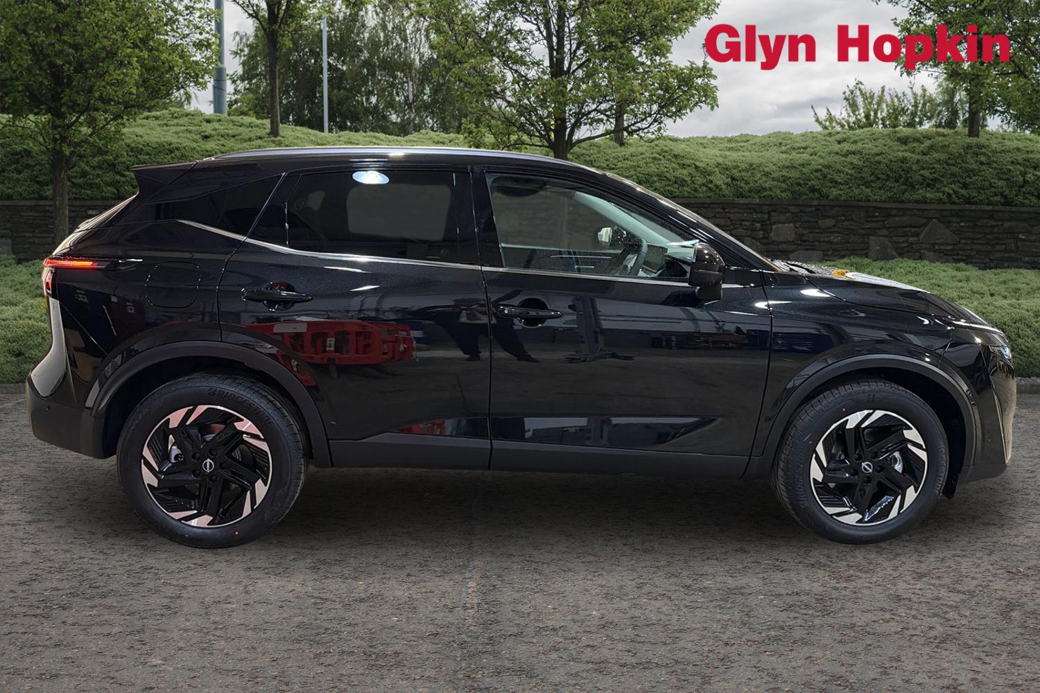Used Nissan Qashqai 2025 for sale - 77095289: Photo 2