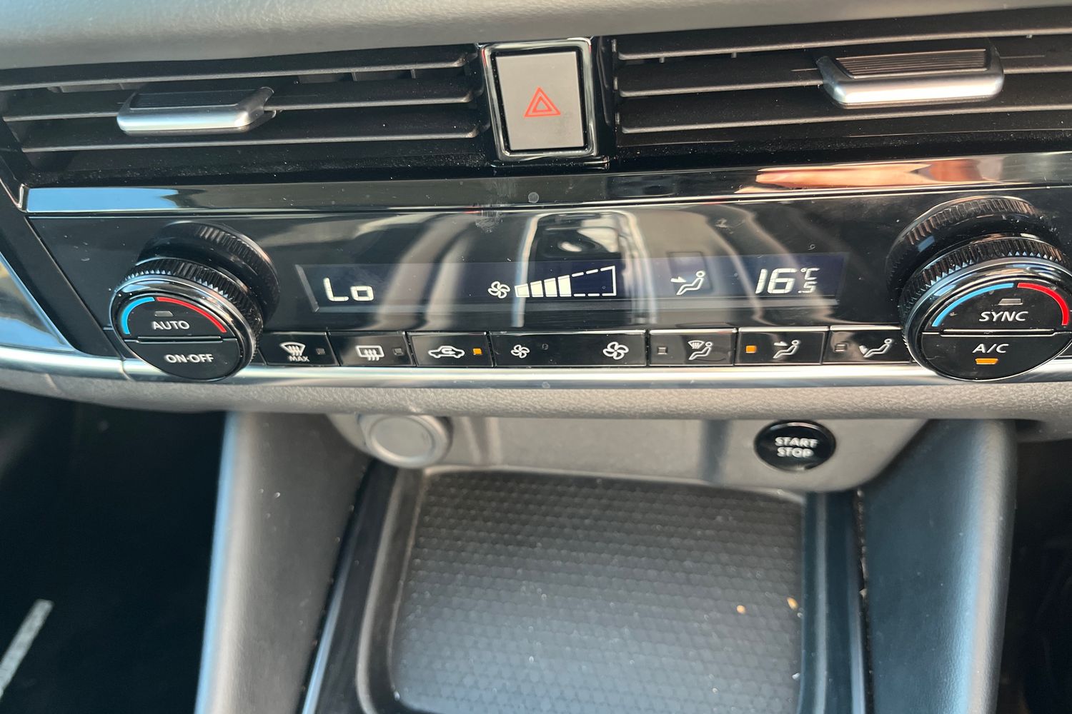 Used Nissan Qashqai 2023 for sale - 78215896: Photo 15