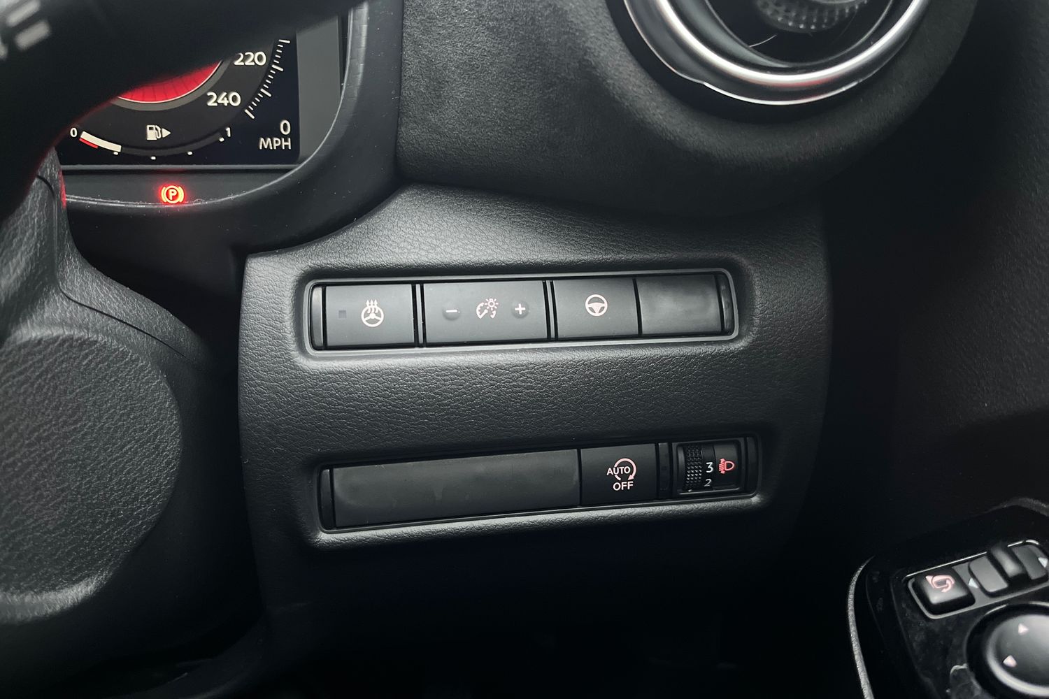 Used Nissan Juke 2025 for sale - 77576502: Photo 37