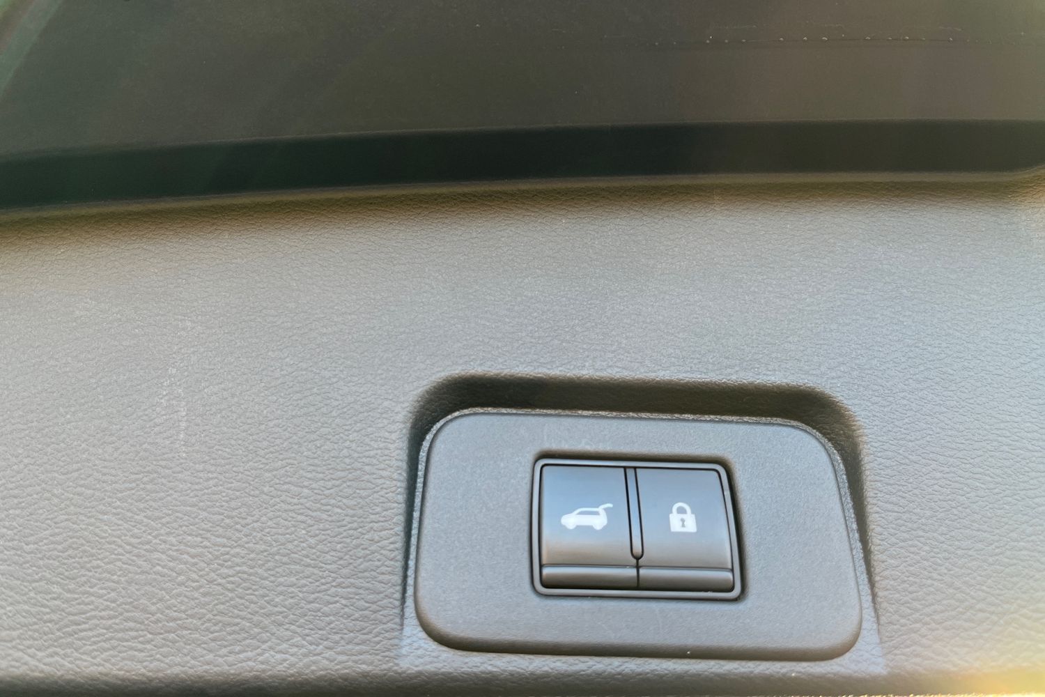 Used Nissan X-Trail 2022 for sale - 77848025: Photo 30