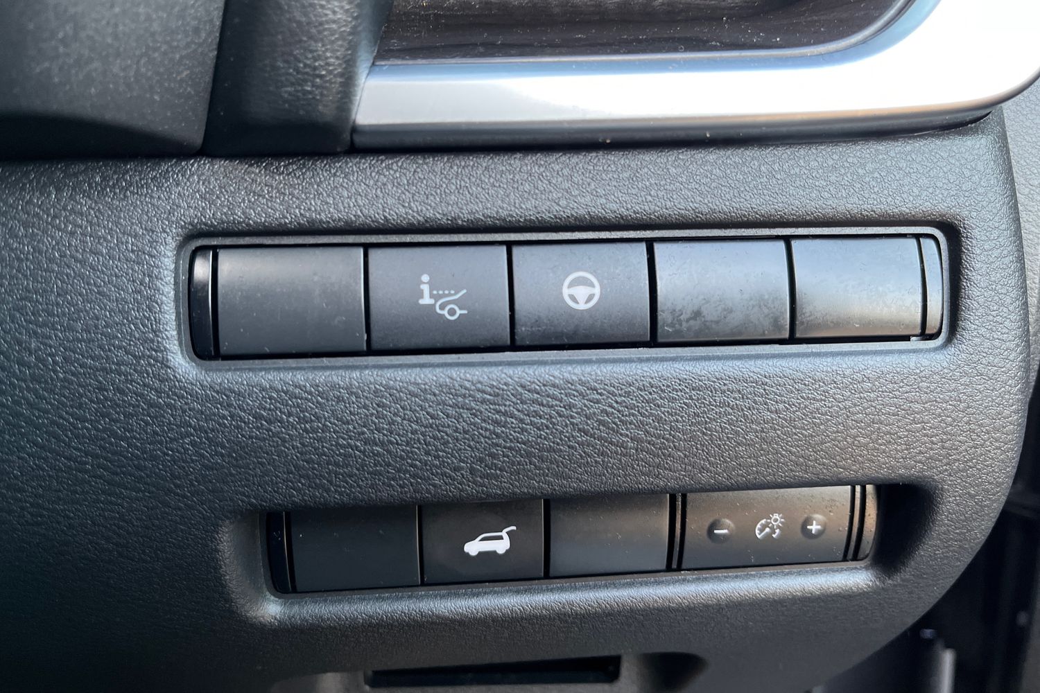 Used Nissan X-Trail 2022 for sale - 77848025: Photo 37