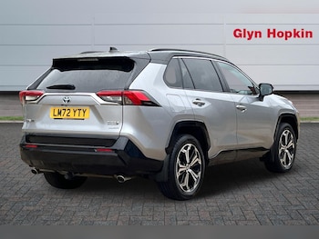 Used Toyota RAV4 2022 for sale - 78042122: Photo