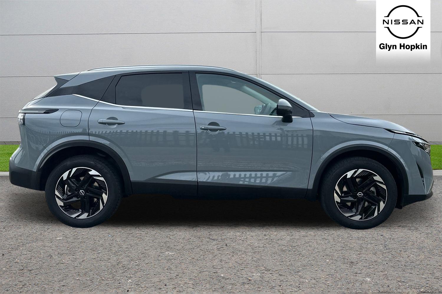 Used Nissan Qashqai 2024 for sale - 75783772: Photo 2