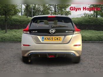 Used Nissan Leaf 2020 for sale - 76393682: Photo