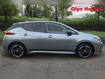 Used Nissan Leaf 2022 for sale - 77210270: Photo