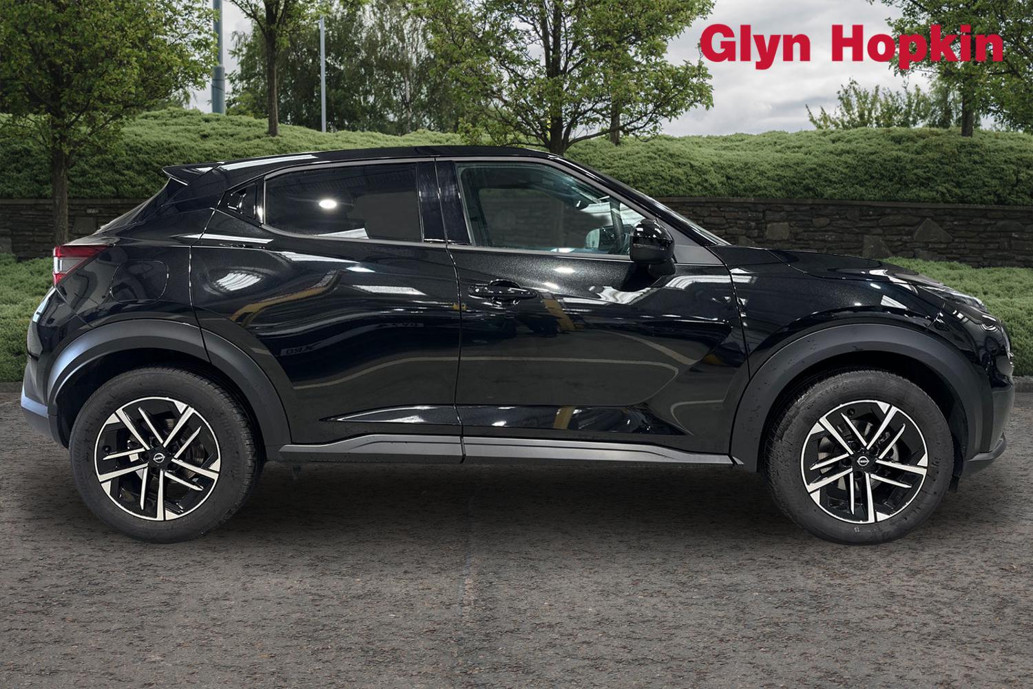Used Nissan Juke 2024 for sale - 76302227: Photo 2